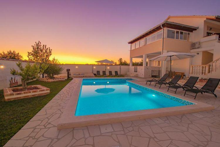 Holiday Home Dinko Pridraga Exterior photo